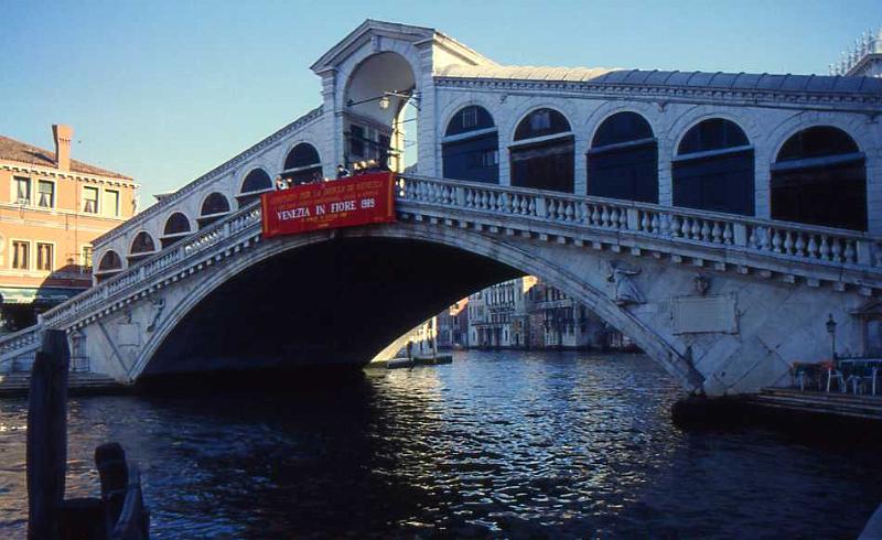 7-Ponte di Rialto,26 marzo 1989.jpg
